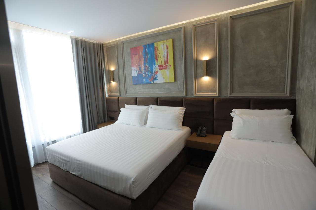 Ap Hotel Boutique Vlore Luaran gambar