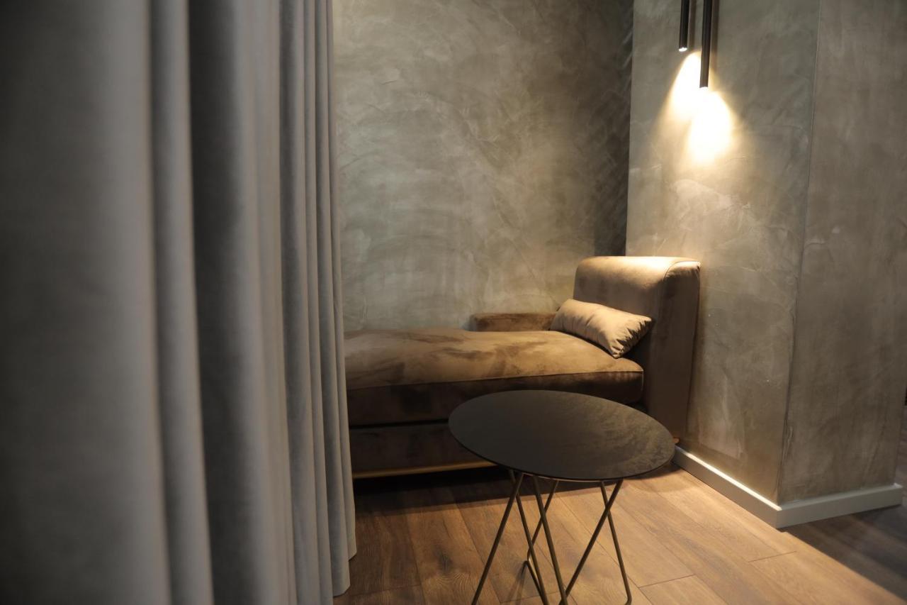 Ap Hotel Boutique Vlore Luaran gambar