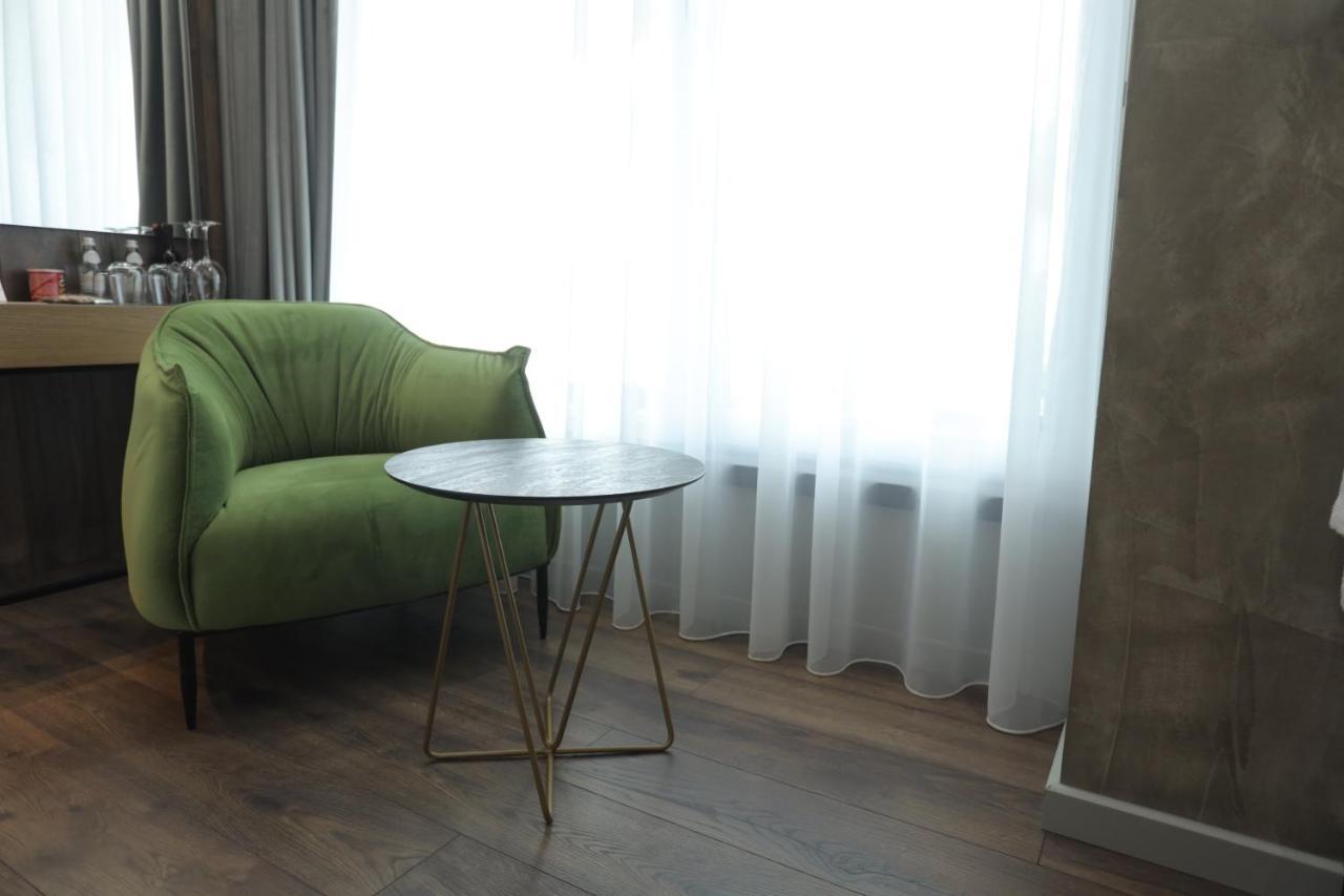 Ap Hotel Boutique Vlore Luaran gambar