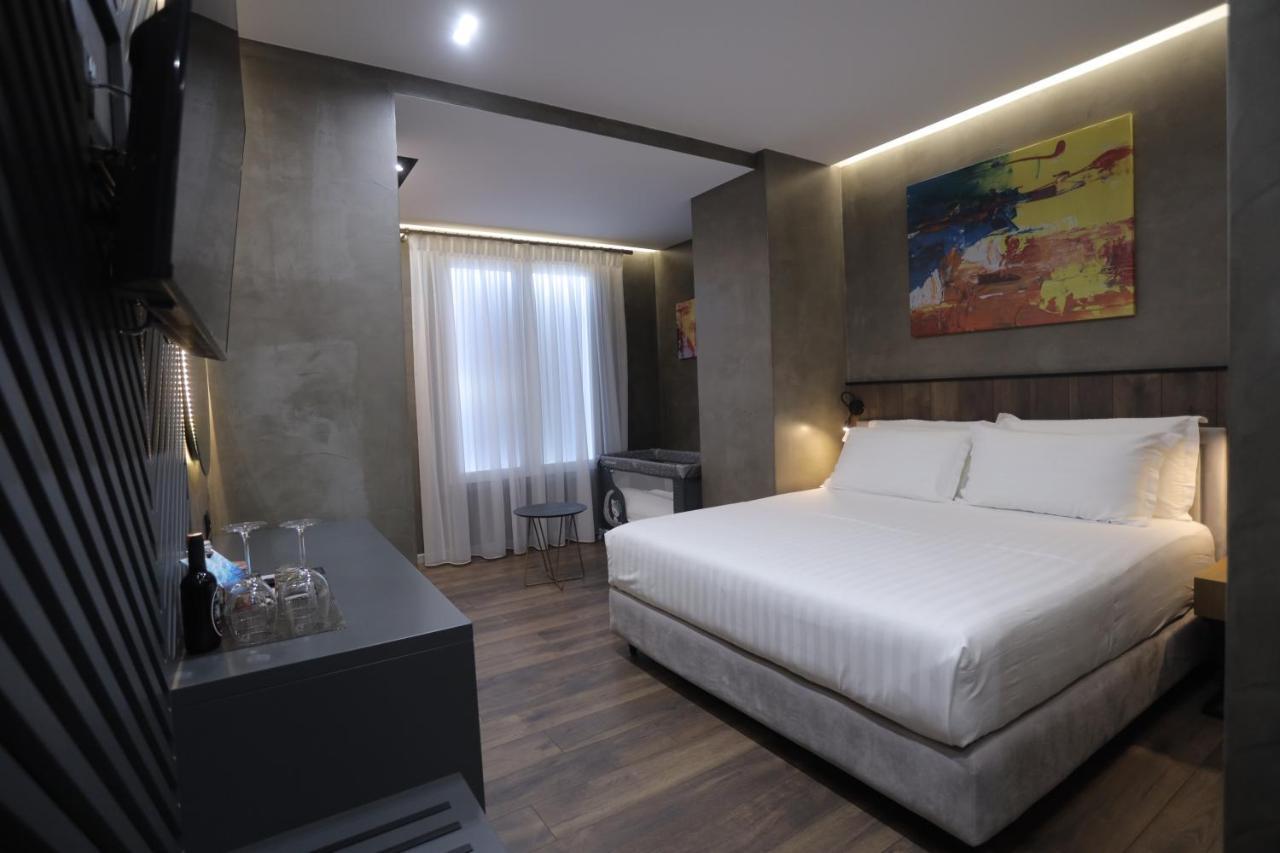 Ap Hotel Boutique Vlore Luaran gambar